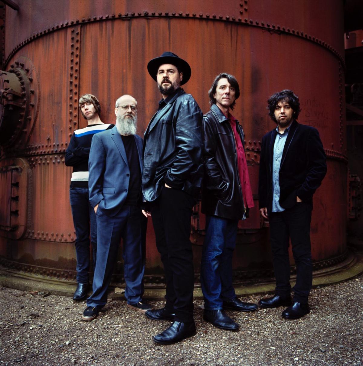 'BAND' ON THE RUN DriveBy Truckers pick up speed toward an active