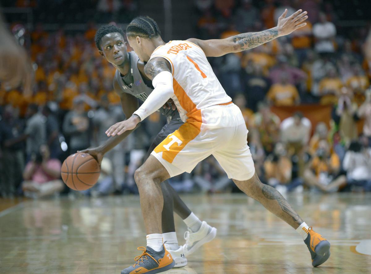 Lamonte Turner Jordan Bowden Aim To Get On Track Versus Murray