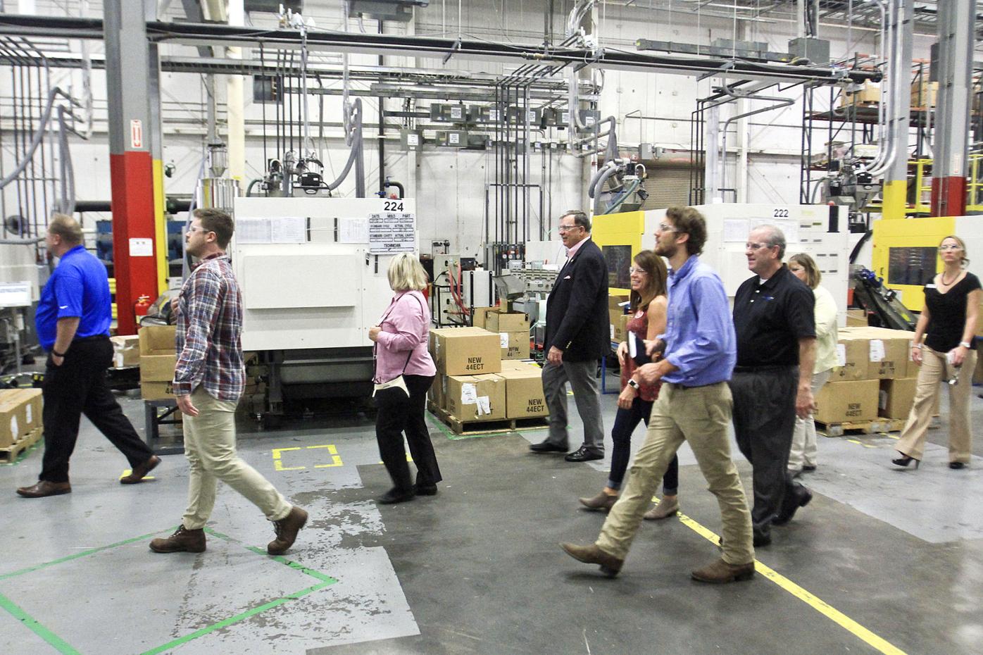 Newell Brands gives Manufacturing Week tour News