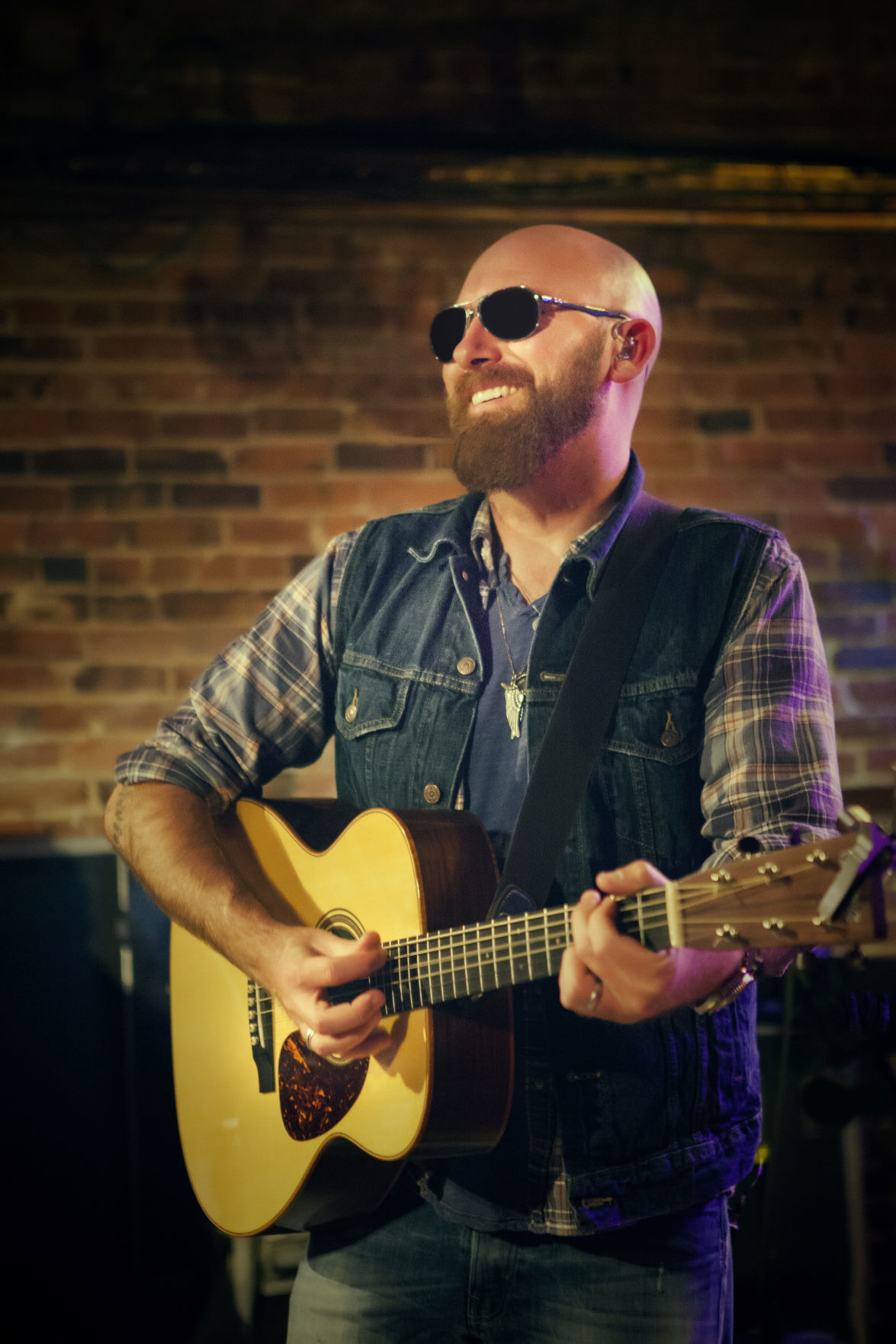 Country artist Corey Smith stays true to his music, his fans and