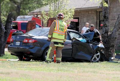 niles ferry road old thedailytimes maryville kills crash woman sheriff fatal blount personnel automobile occurred accident department tuesday scene fire