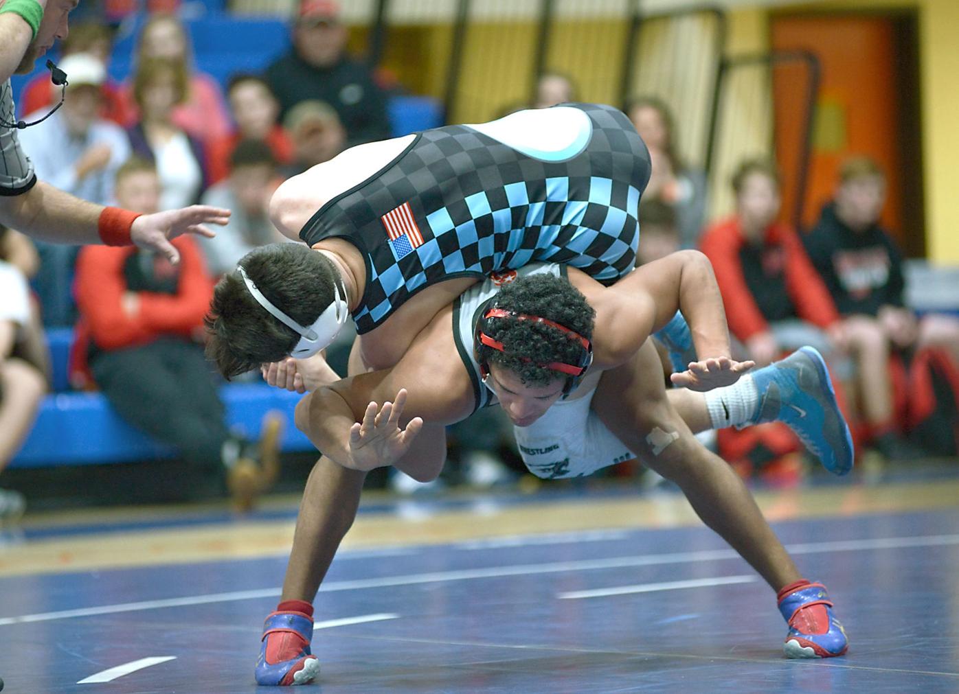 Maryville William Blount Wrestling Come Out Even Against Gibbs Farragut Sports Thedailytimes Com