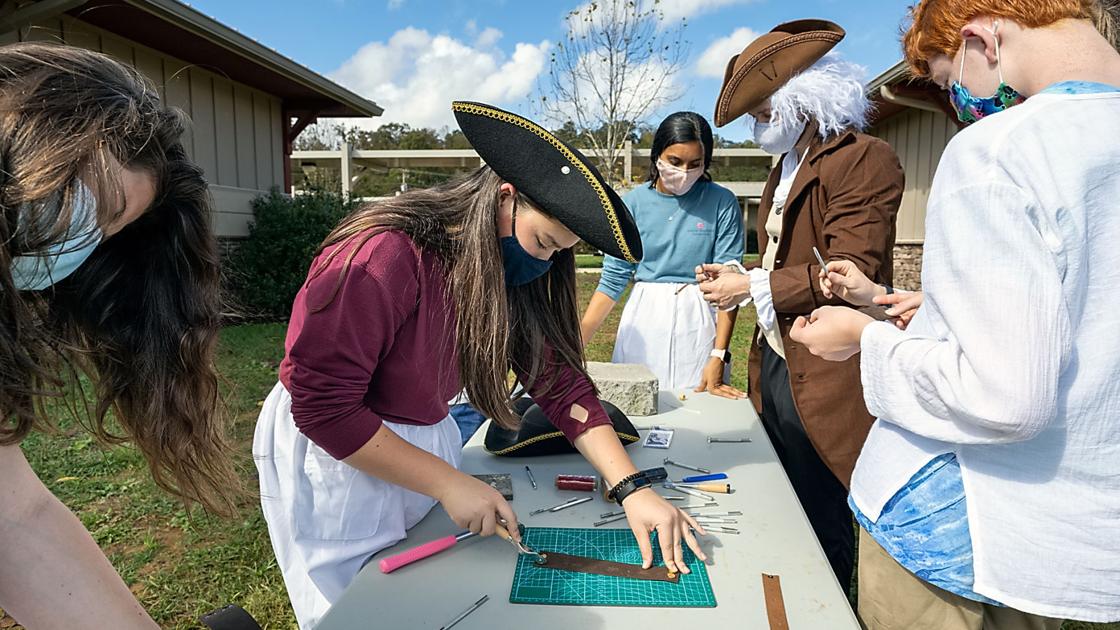 Clayton-bradley Academy Creates Recolonial Times On Campus News Thedailytimescom