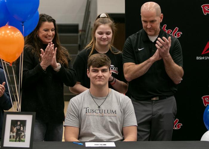 Maryville's Henry Chambers signs with Tusculum football | Sports ...