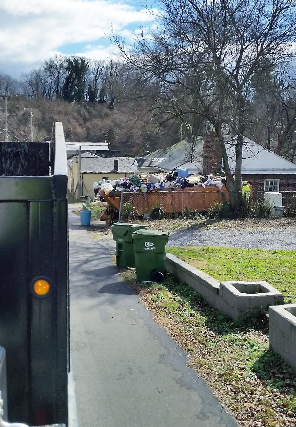 Maryville leaders assessing bulk trash pickup communication