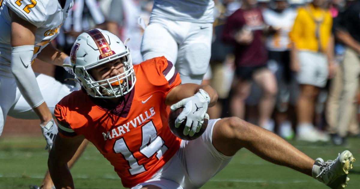 Maryville College football returns home for matchup with winless Rhodes ...