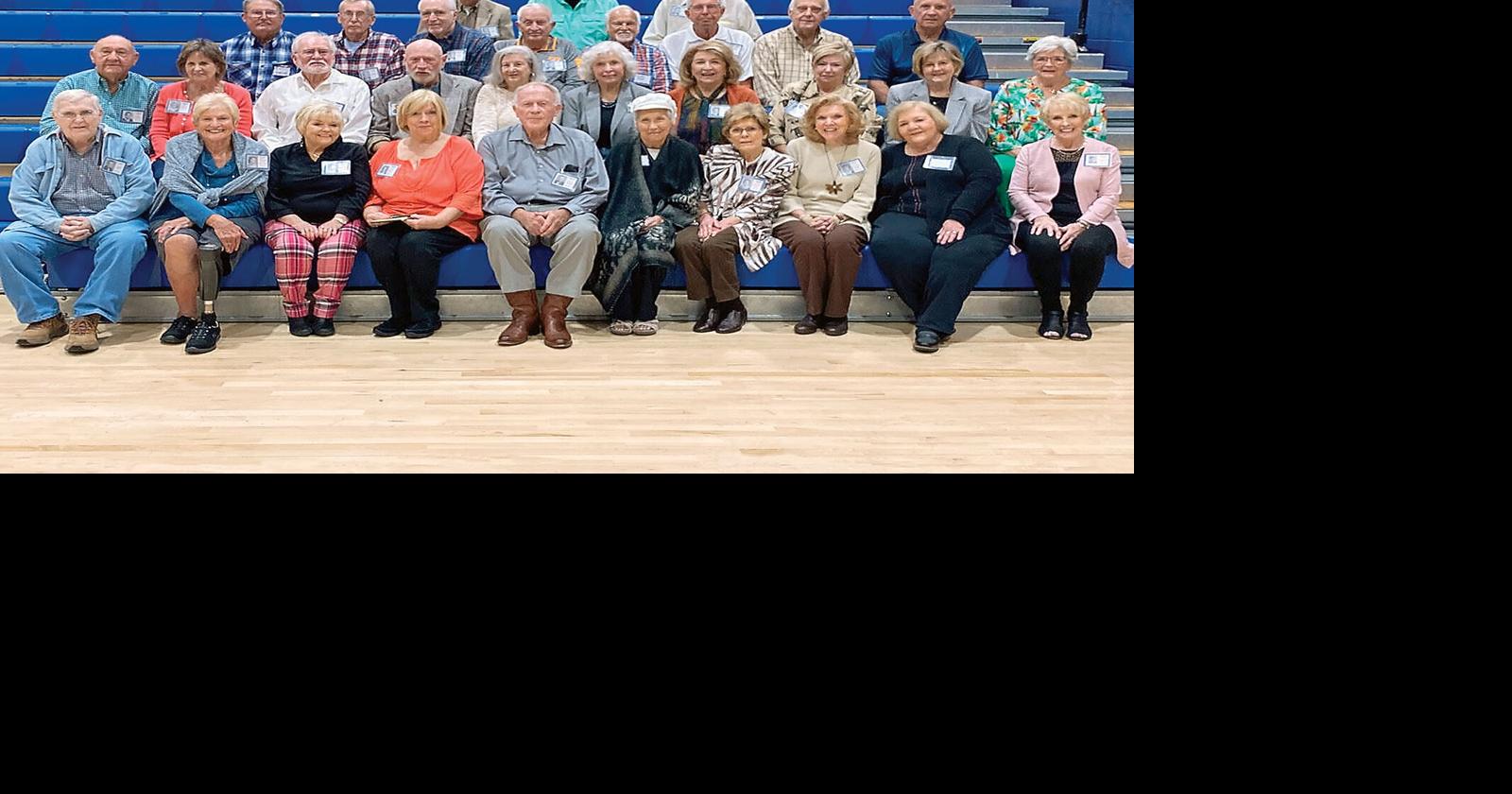 Everett High School class of 1960 holds reunion Community