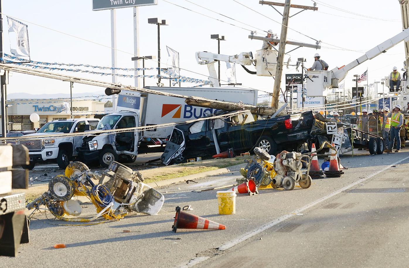 Severalvehicle accident on Alcoa Highway slows traffic to crawl News