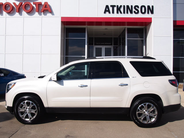 2014 White Diamond Tricoat GMC Acadia | SUVs | theeagle.com 2014 White Diamond Tricoat GMC Acadia | SUVs | theeagle.com
