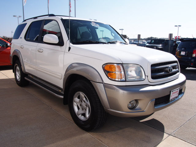 Toyota sequoia 2003