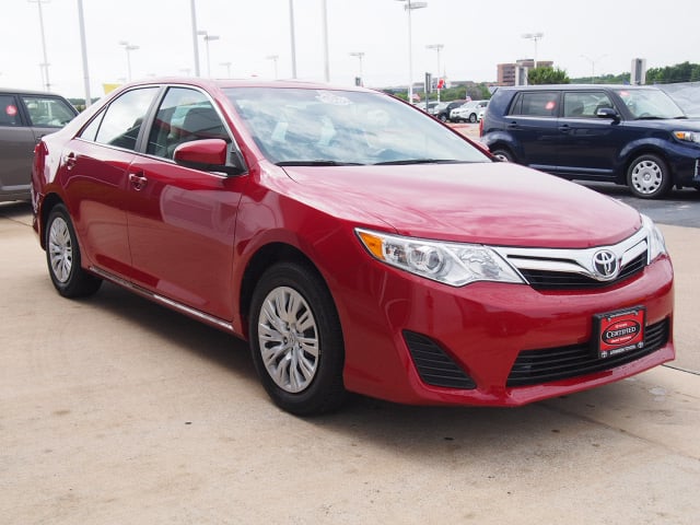 Toyota camry red