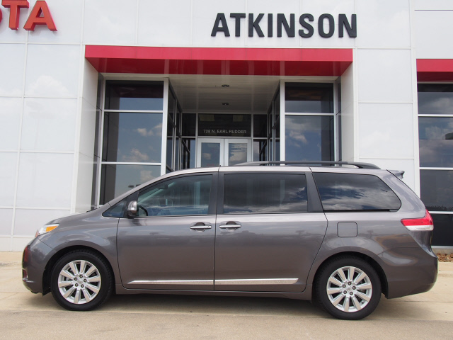 predawn gray mica sienna