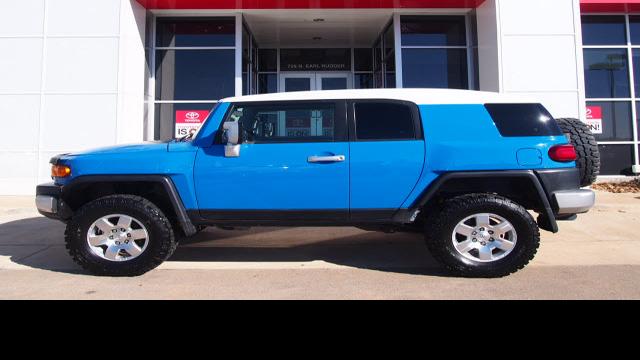 2007 White Voodoo Blue Toyota Fj Cruiser Suvs Theeagle Com