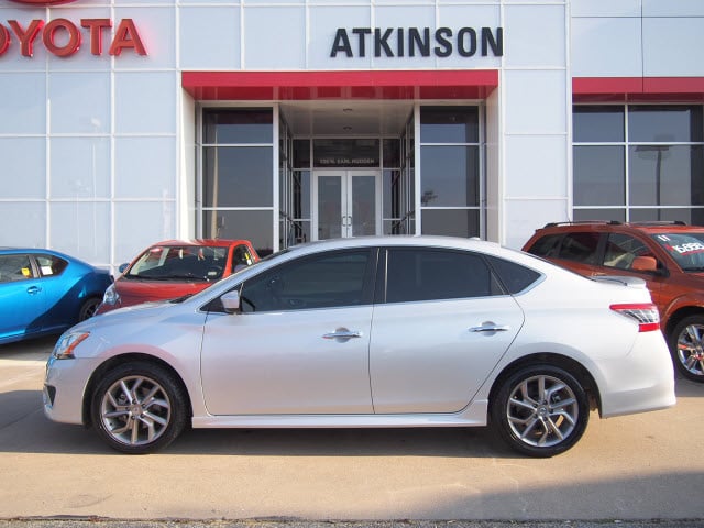 brilliant silver nissan sentra