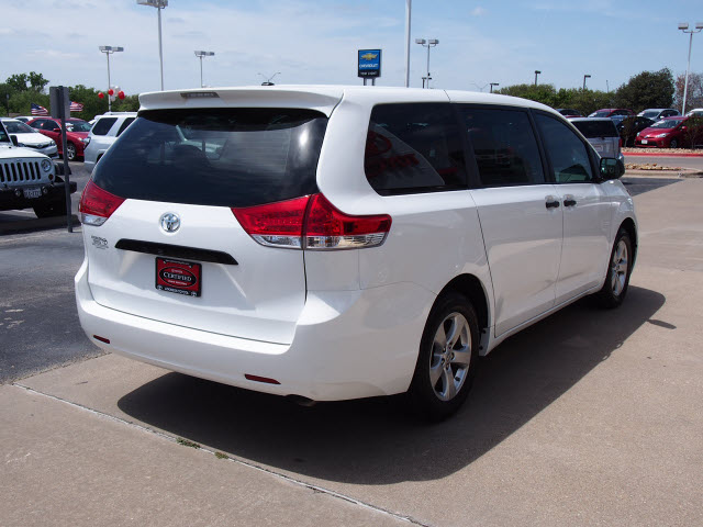 white toyota van