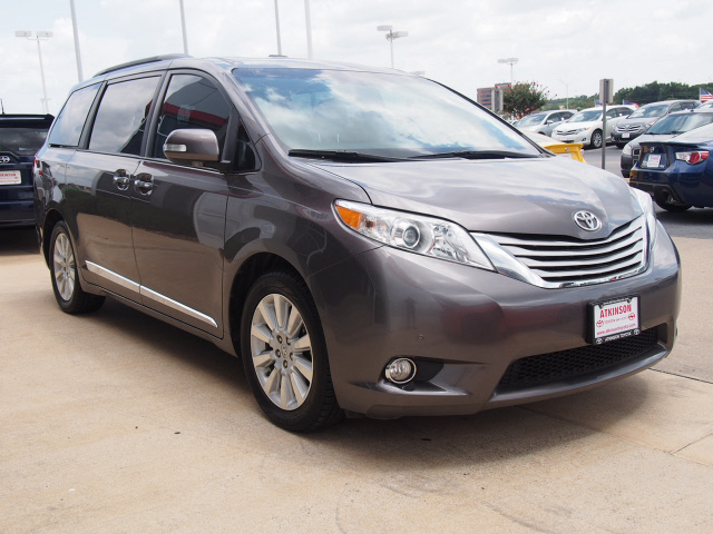toyota sienna predawn gray mica