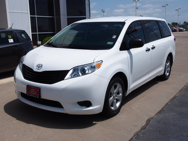 white toyota van