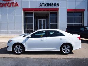 2013 Super White Toyota Camry | Sedans | theeagle.com
