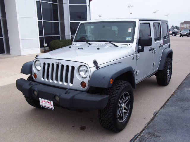 2009 Bright Silver Metallic Clear Coat Jeep Wrangler Unlimited