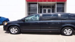 2013 Blue Streak Pearl Coat Dodge Grand Caravan Vans Theeagle Com