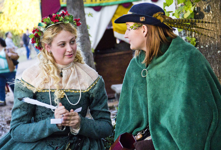 Renaissance Festival puts Celtic spin on Christmas for final weekend ...