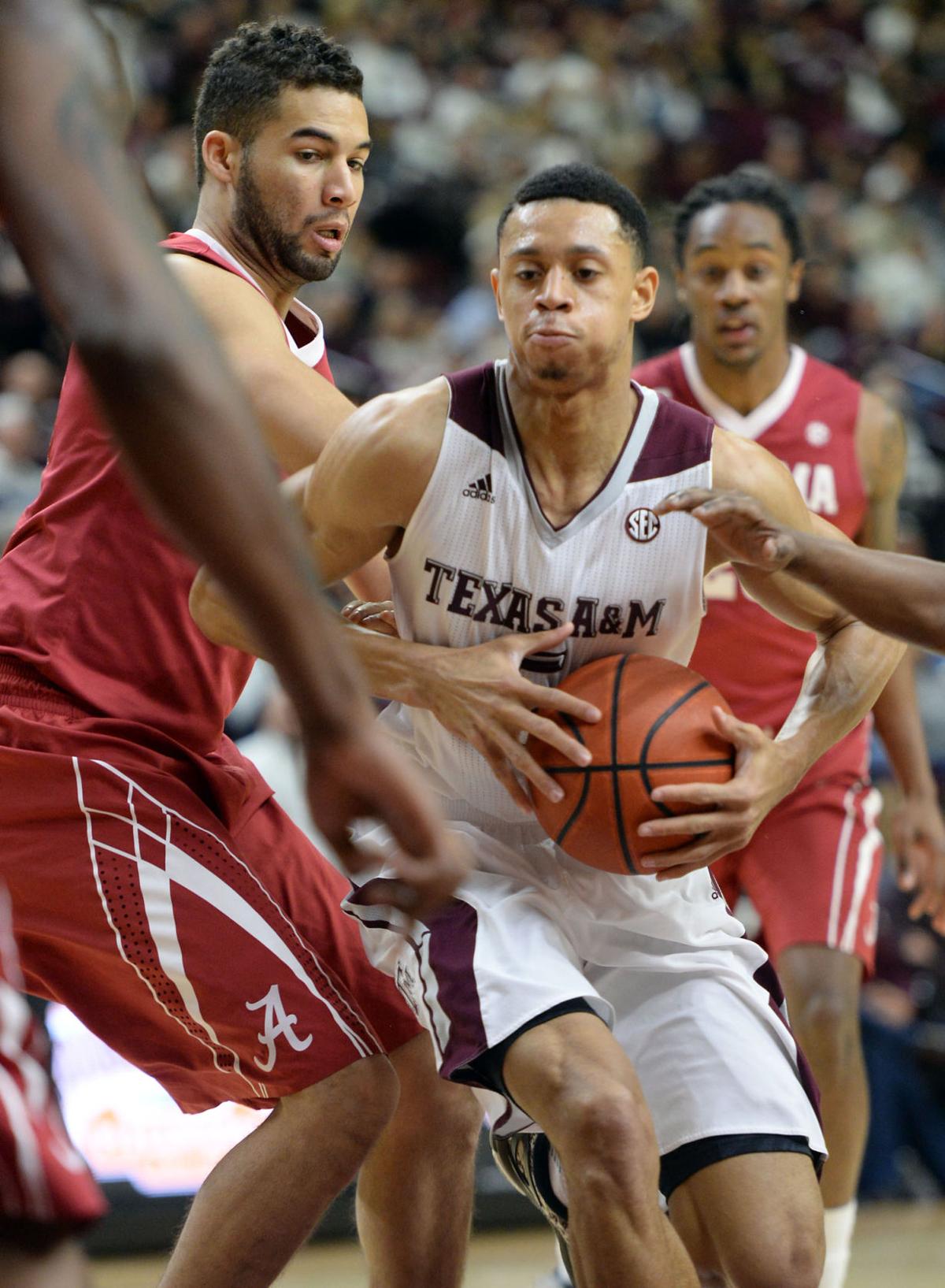 Texas A&M men's basketball team suffers loss to end regular season