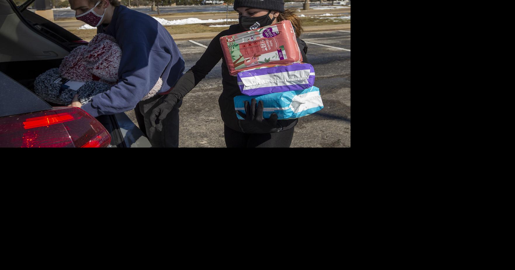 Gallery: Volunteers collect clothing and non perishables for those in need