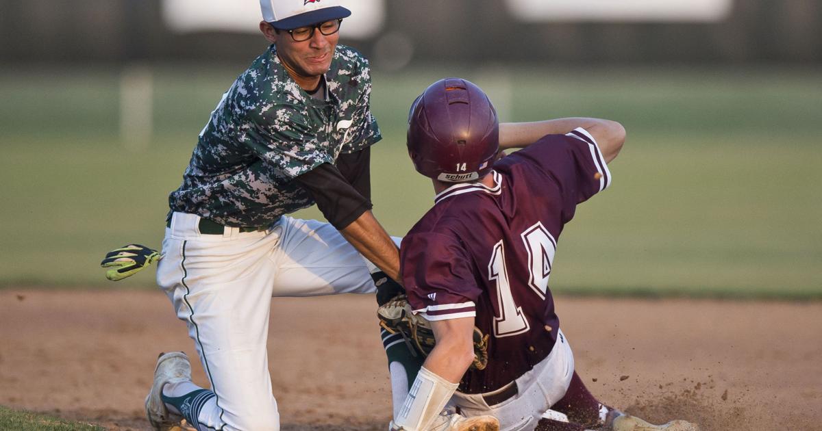 Josh Munoz helping lead Rudder with solid play at shortstop