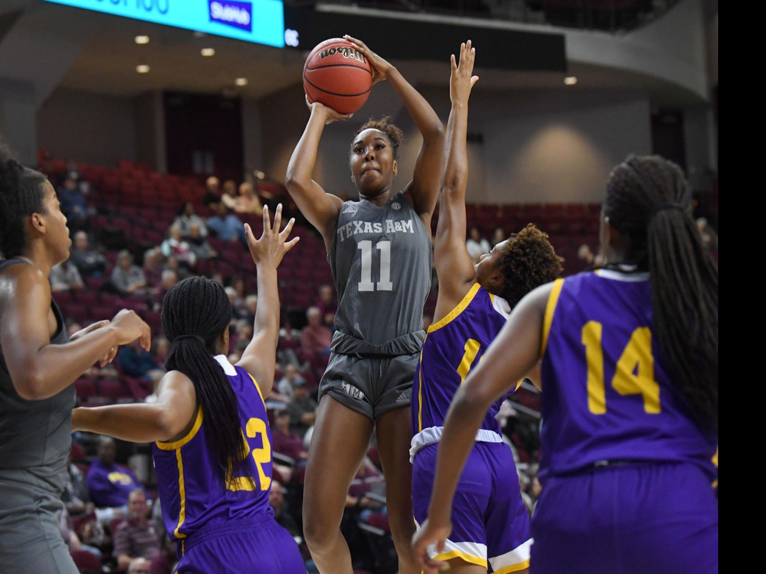No 6 Aggies Roll By Prairie View 80 38 Womens Basketball