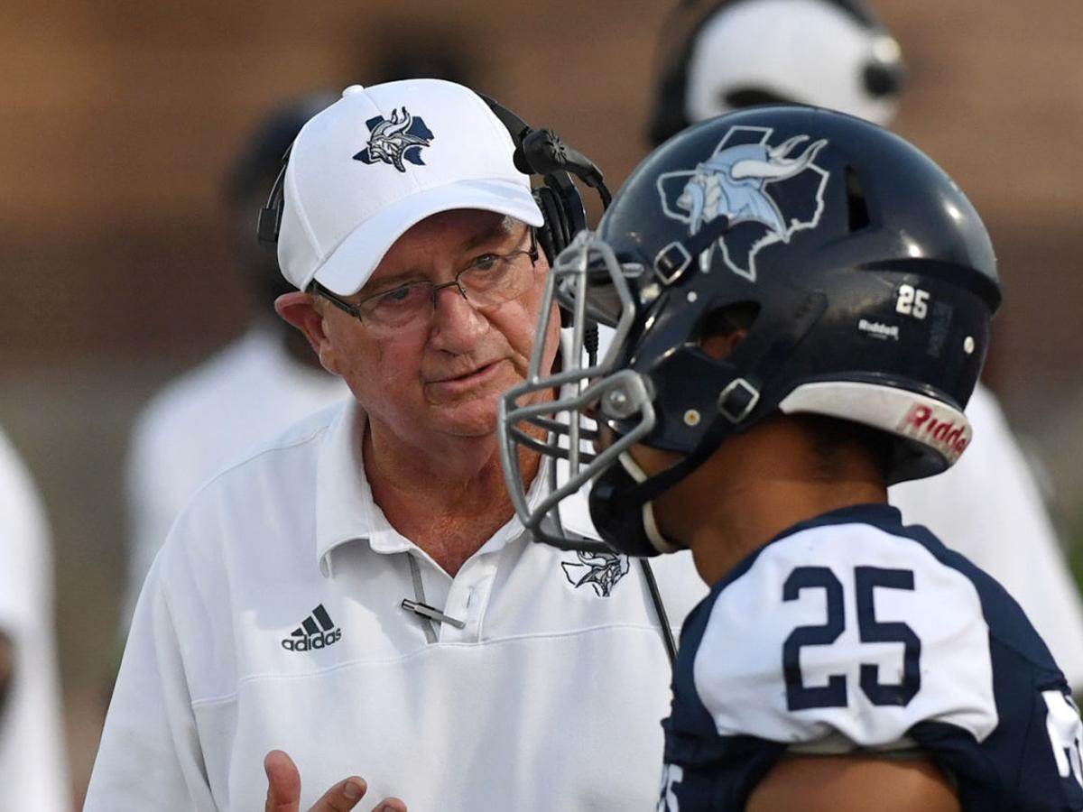 High School Football Notebook Bryan Opens District 14 6a On Verge Of Coach Ross Rogers 250th Career Win Brazos Sports Theeagle Com