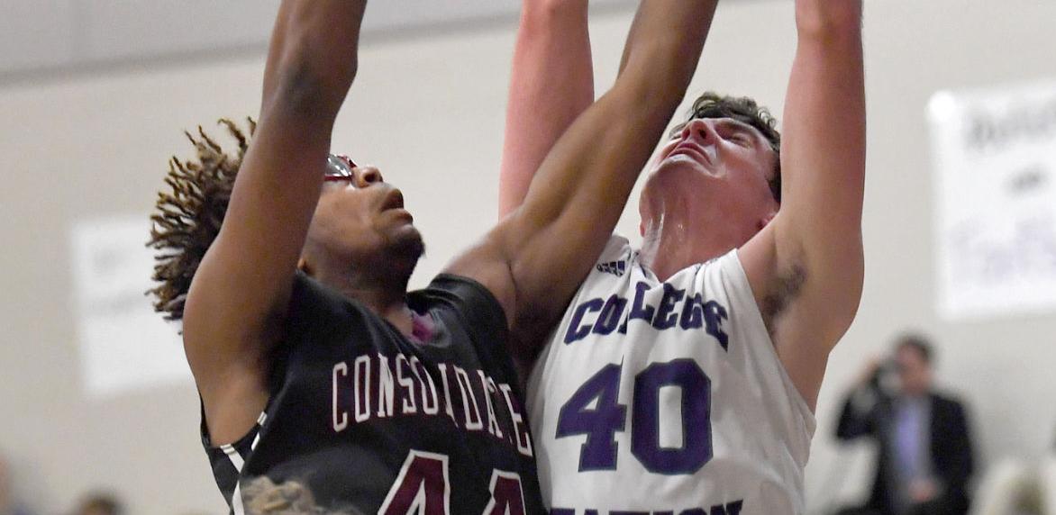 A&M Consolidated boys basketball team heats up late to beat College Station