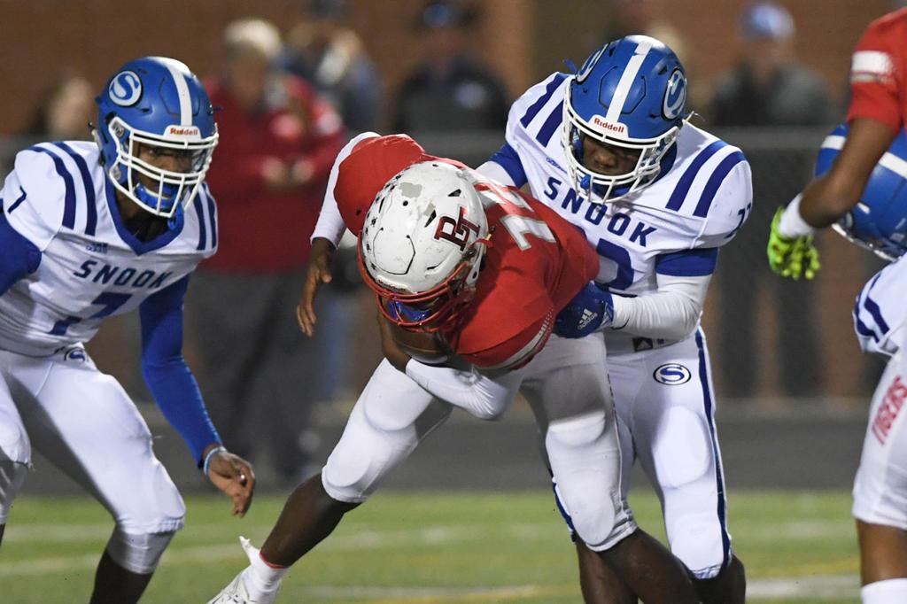 No Quit In These Jays Snook Overcomes Injuries To Take Down
