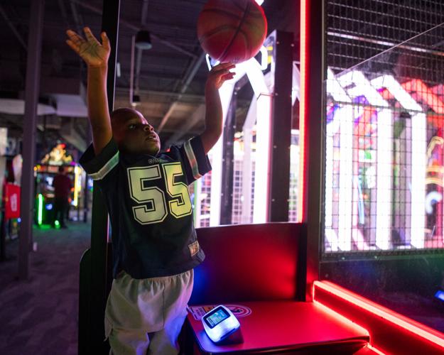 10726-bcs-news-DaveBusters-001.JPG