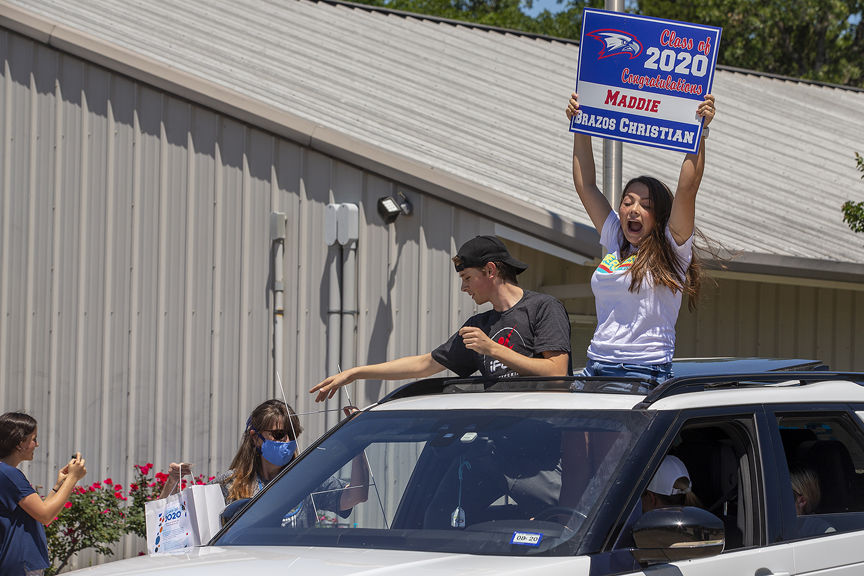 Brazos Christian School Cheers Grads-to-be Despite Social Distancing Rules