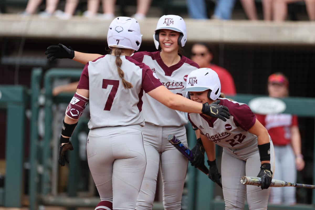 Texas A&M softball drops series finale to No. 2 Alabama 42