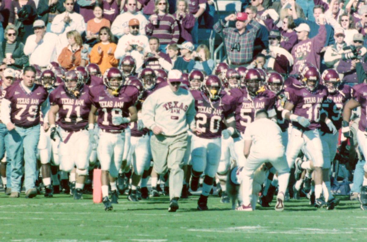Norton Slocum Not On Espn S List Of 150 Greatest College Football
