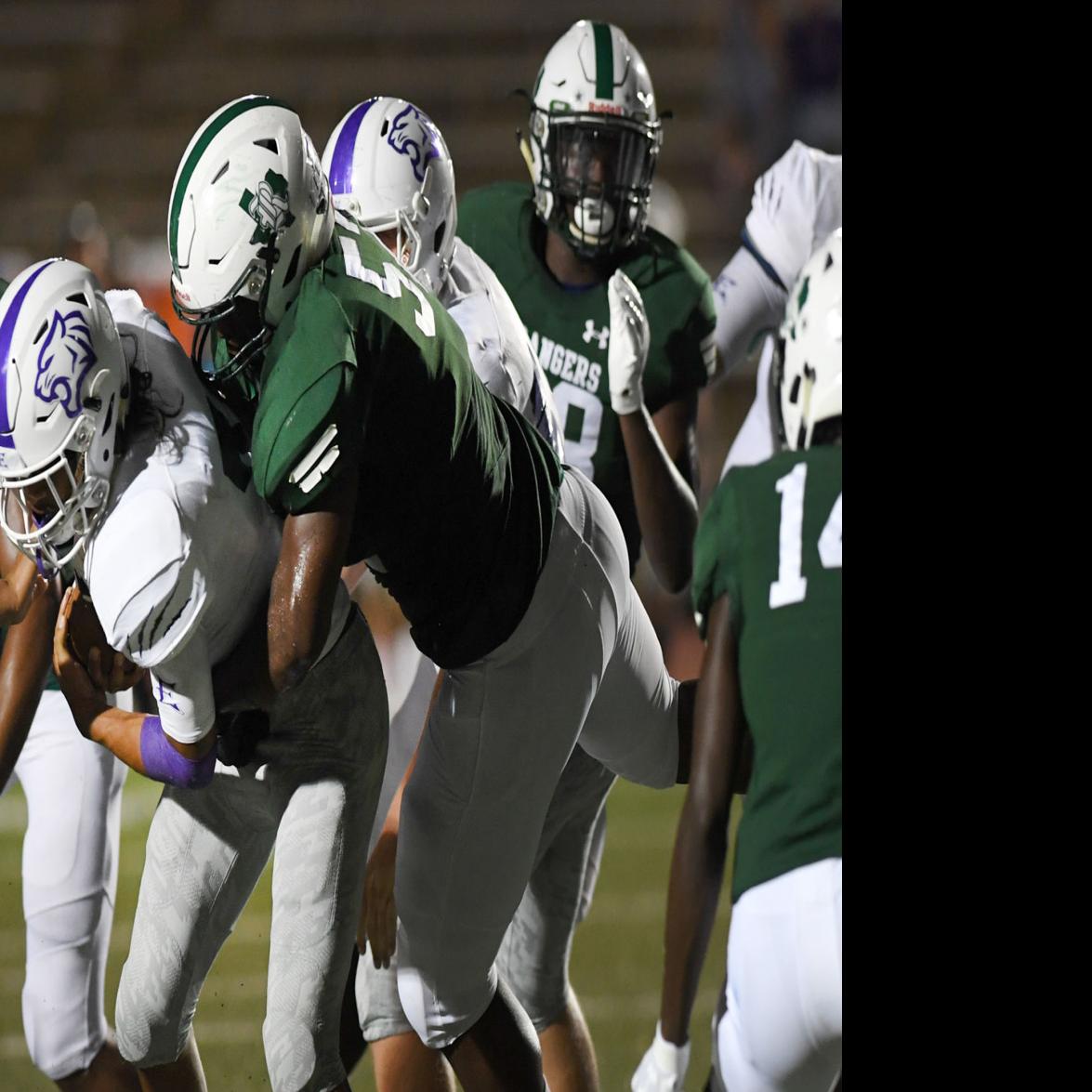 Rudder Rallies Past Elgin With Injured Teammate Gage Schwartz On