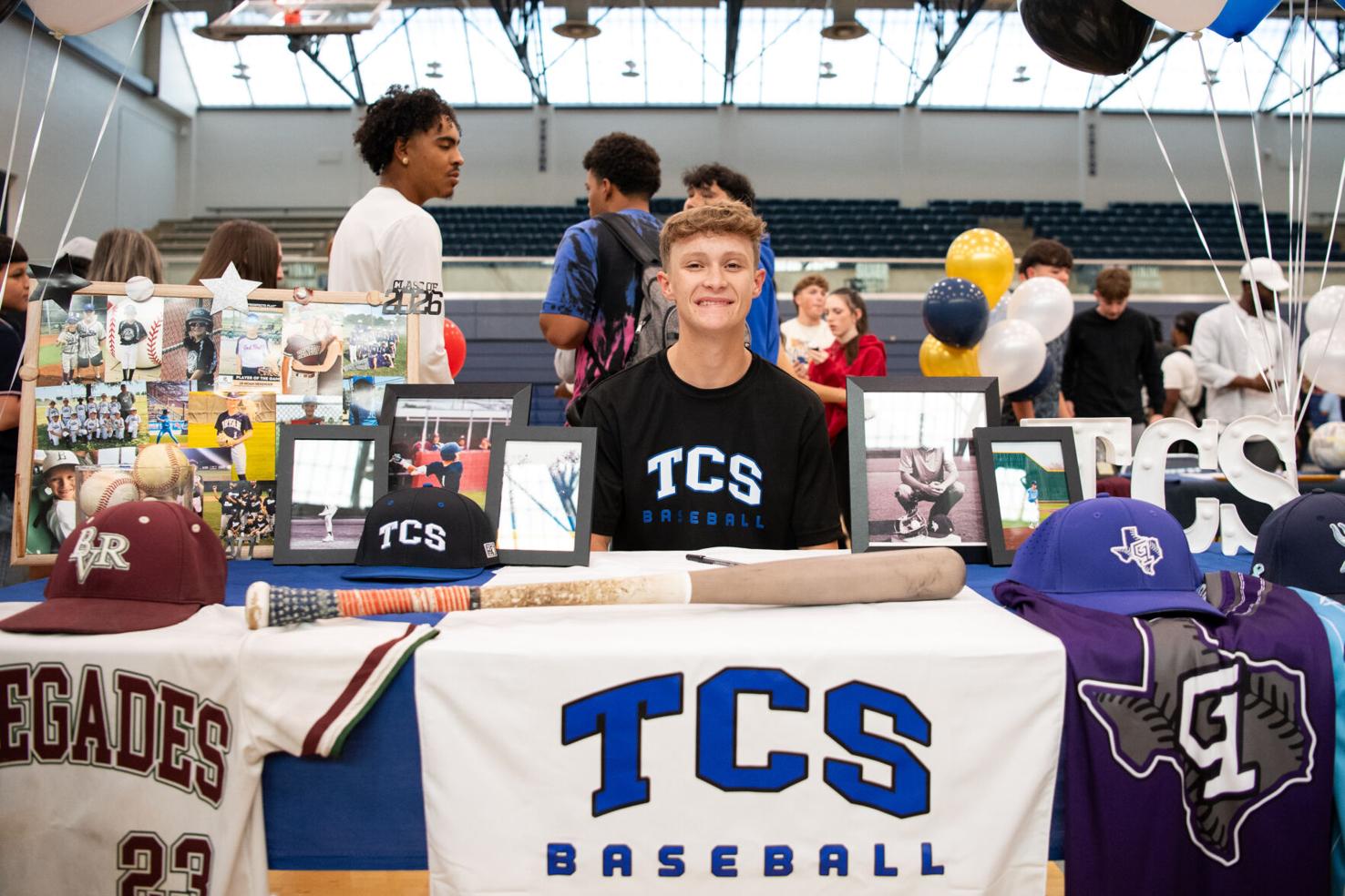 Spring 2026 signing day photos