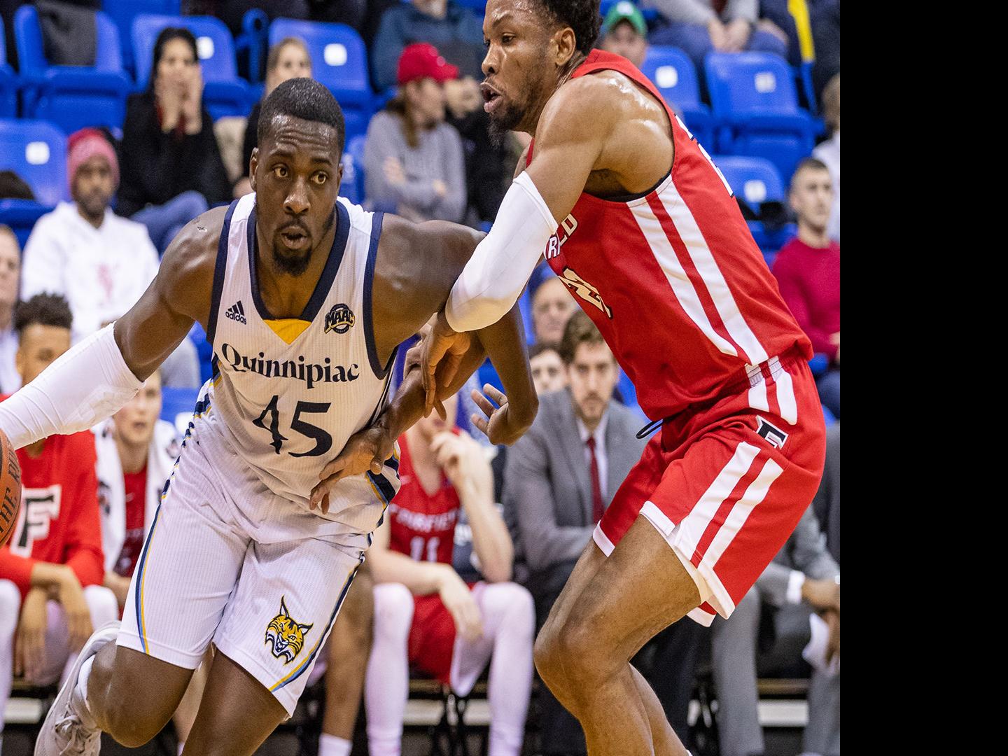 Texas A M Men S Basketball Team Signs Quinnipiac Graduate Transfer