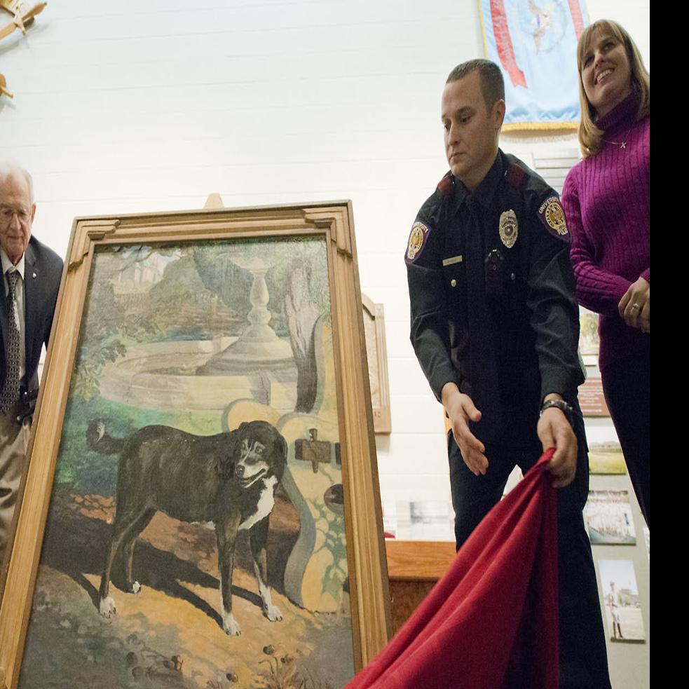 Texas A M Welcomes Back Reveille I Painting With Re Unveiling