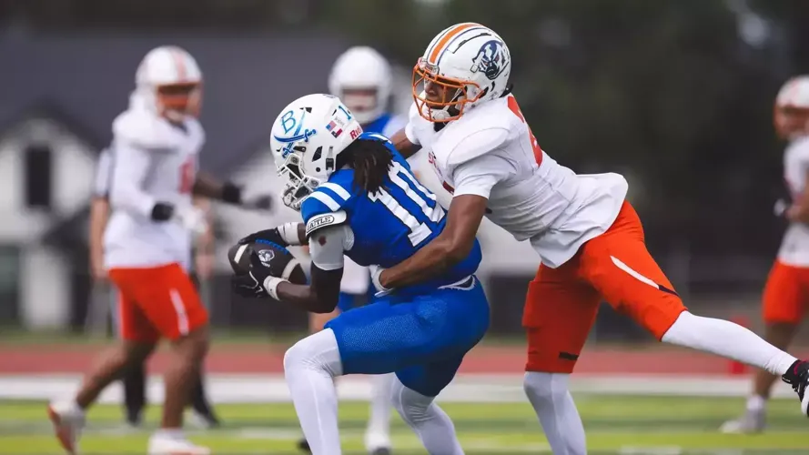 Late score, defensive stop sends Blinn to victory over NMMI