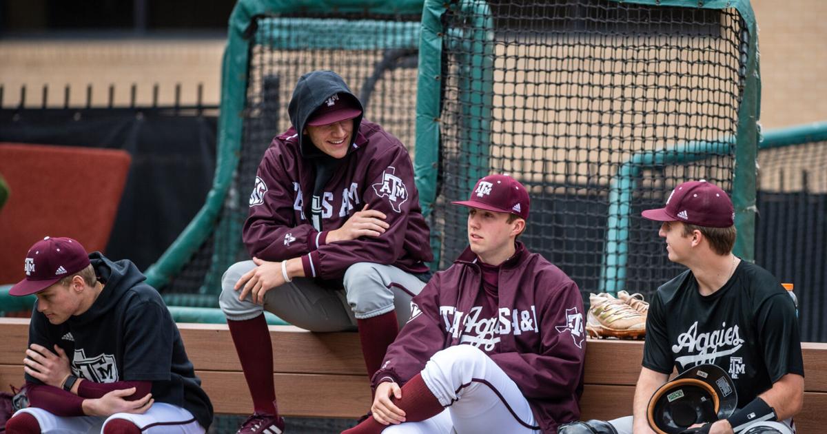 Texas A&M pitchers rally behind experience of Nathan Dettmer as spring practice opens