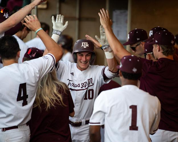 Texas A&M baseball coach Michael Earley ejected vs. Lamar