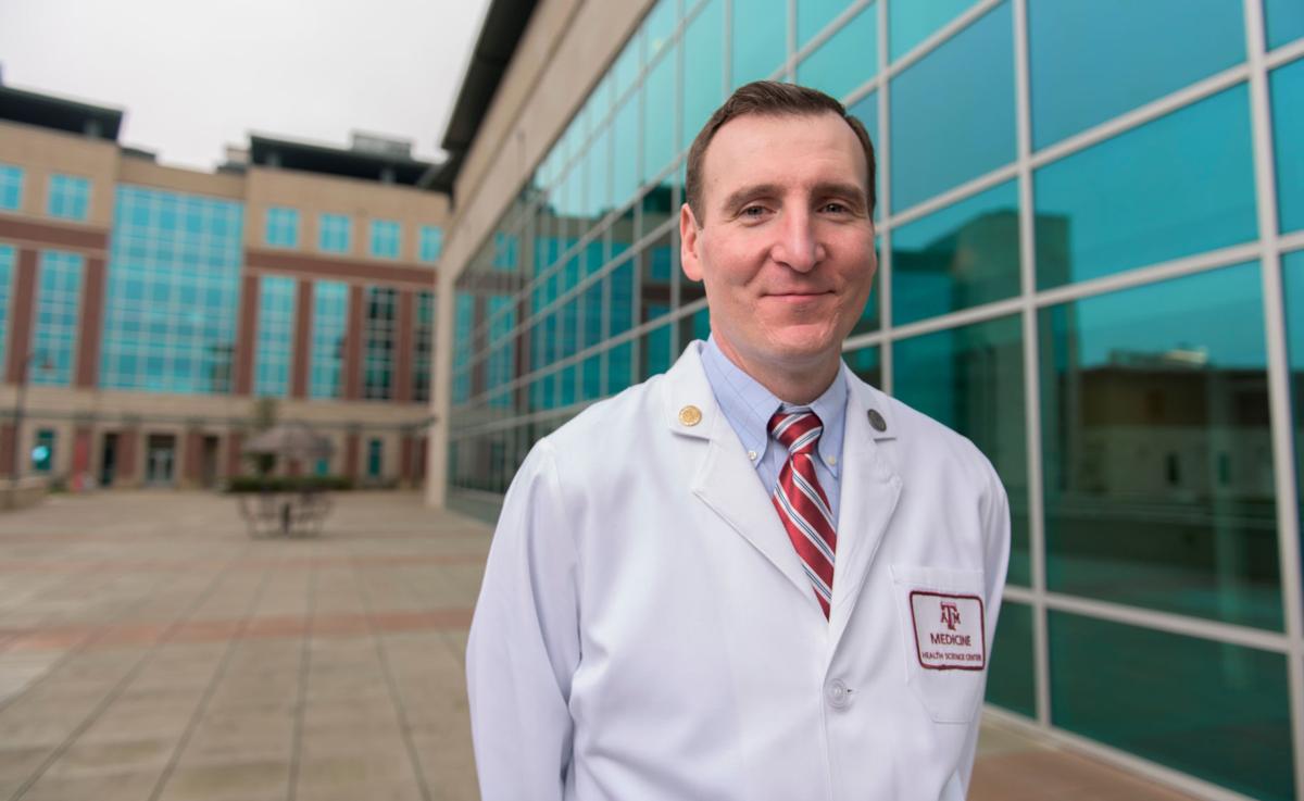 Tillman scholarship puts student veteran on a path to succeed in medicine