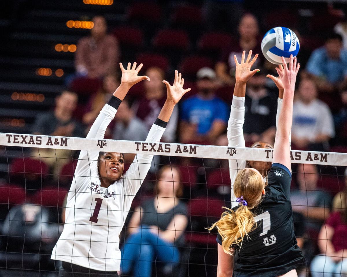 Aggie volleyball team faces No. 22 Houston, former CS standout Kate
