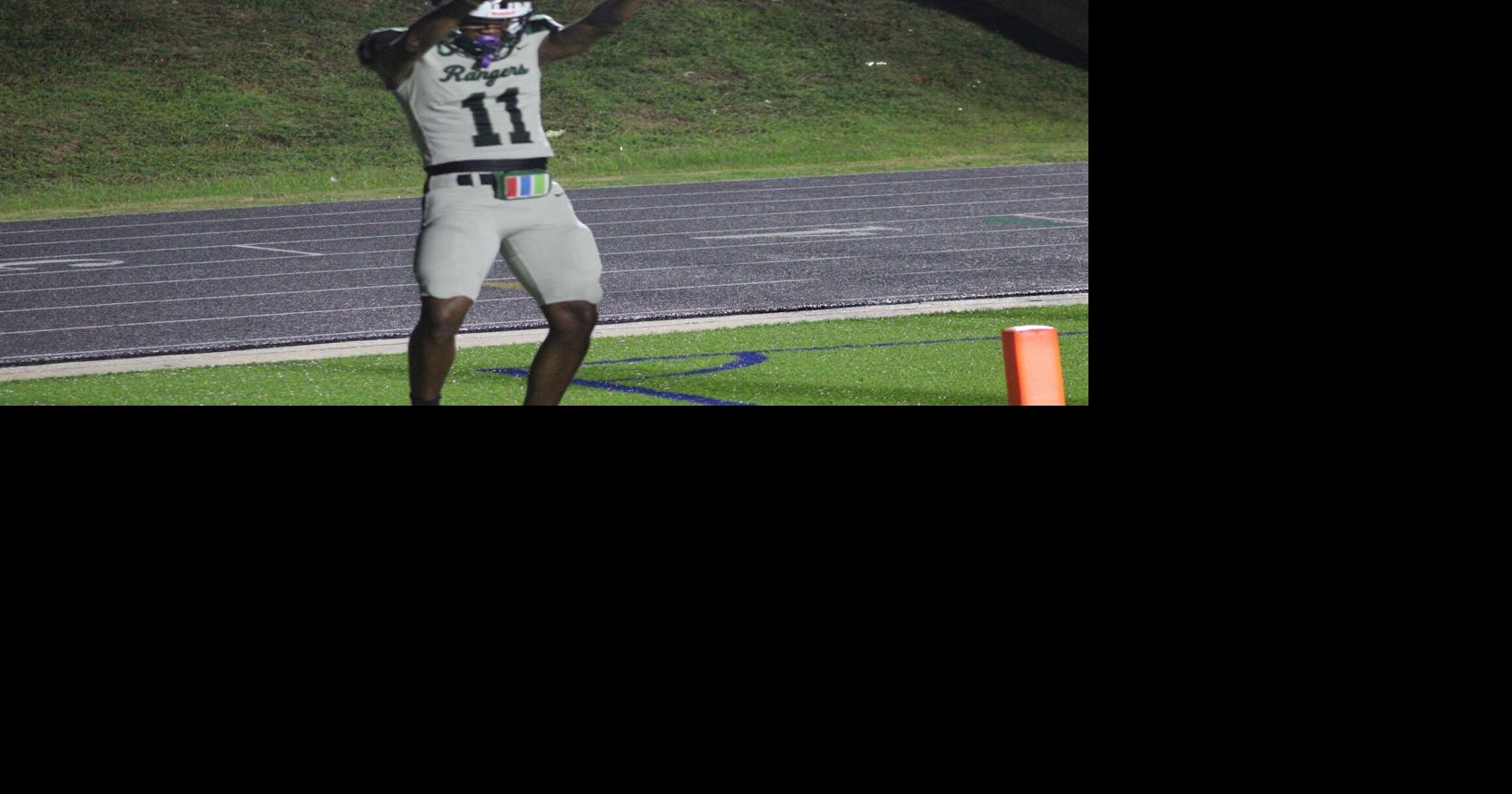 Rudder grabs convincing win over Willowridge to move to 5-0