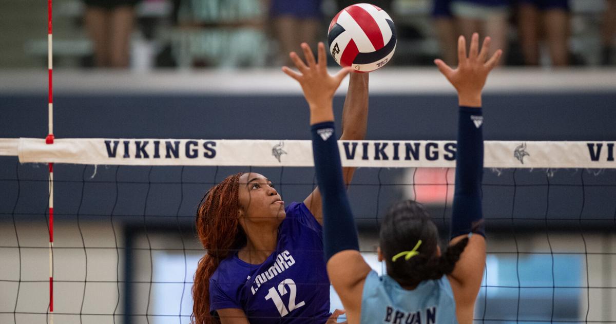 Photos: College Station Volleyball vs Bryan