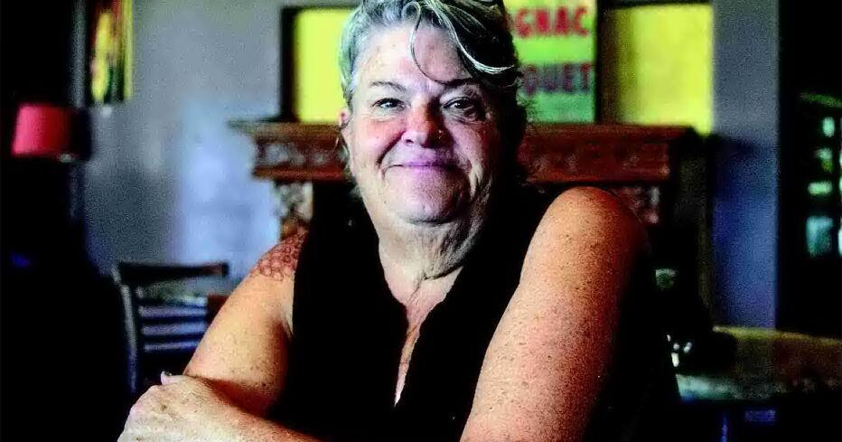 FIBER ARTS BUILDS CLOSE-KNIT BONDS