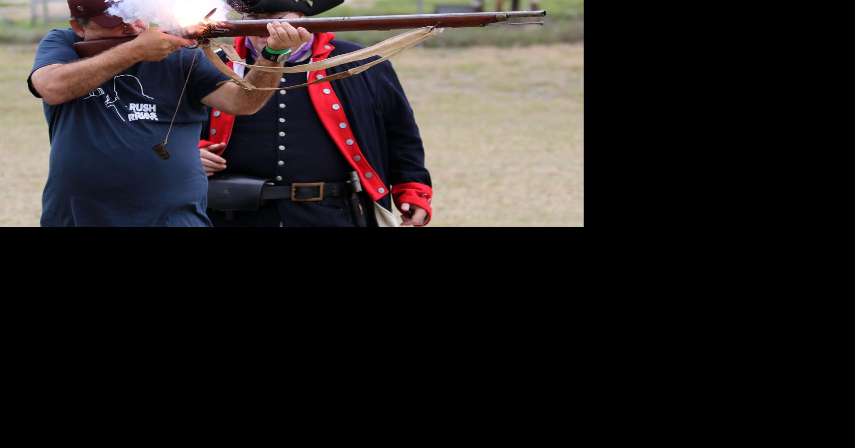 Reenactors engage crowd in Revolutionary War skills