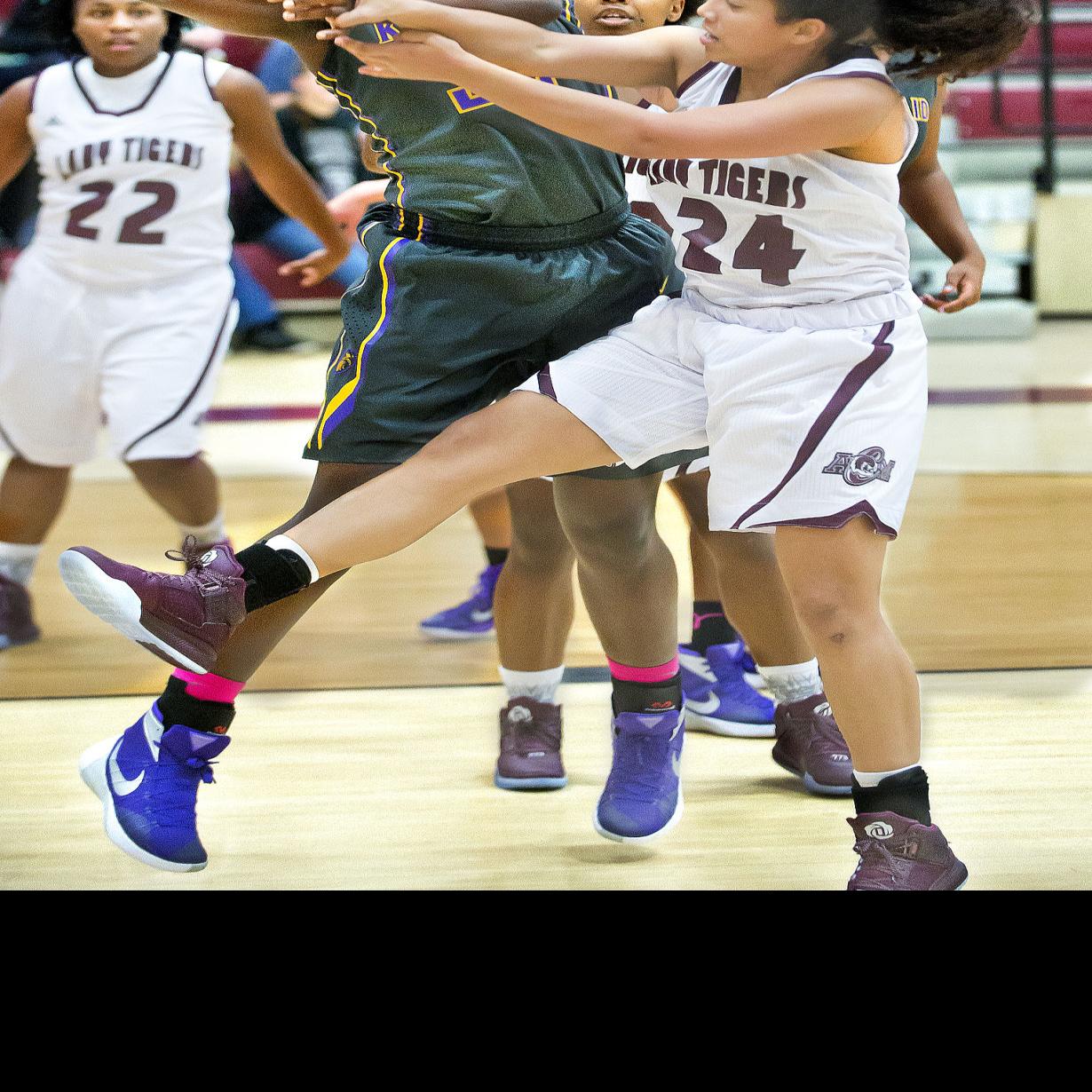 A M Consolidated Girls Basketball Team Beats Kinkaid 64 53